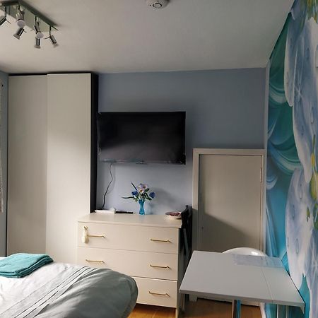 エディンバラSelf Catering Studio Flatアパートメント エクステリア 写真