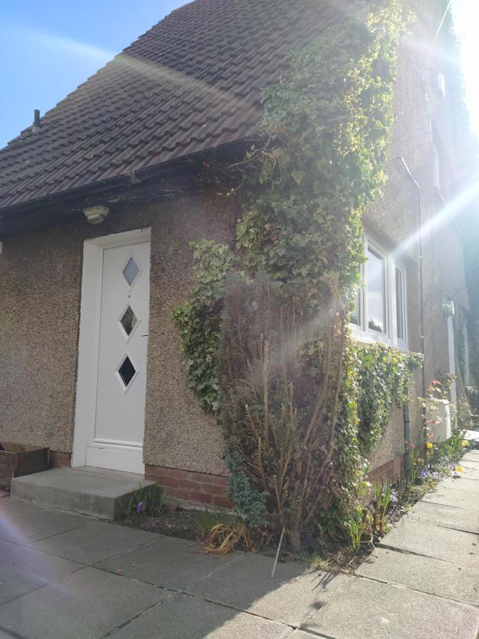 エディンバラSelf Catering Studio Flatアパートメント エクステリア 写真