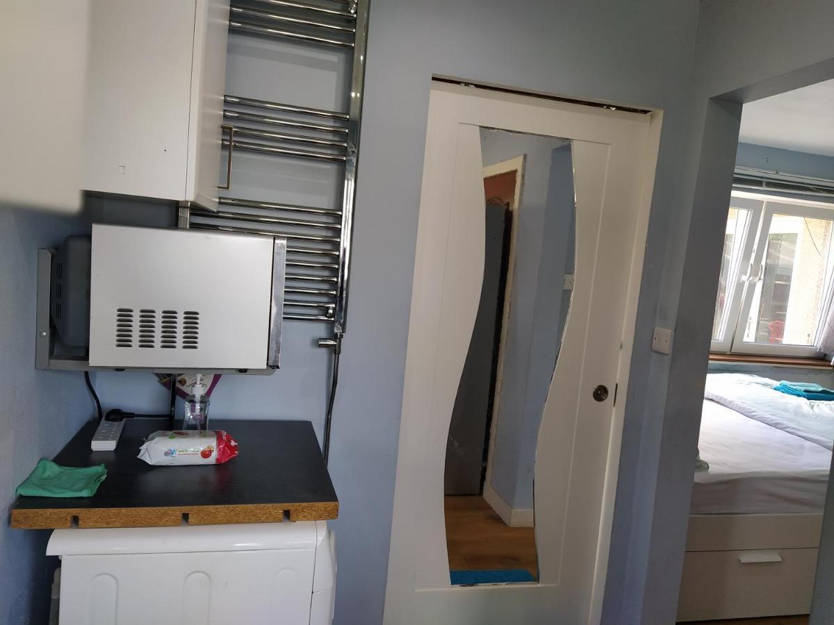 エディンバラSelf Catering Studio Flatアパートメント エクステリア 写真