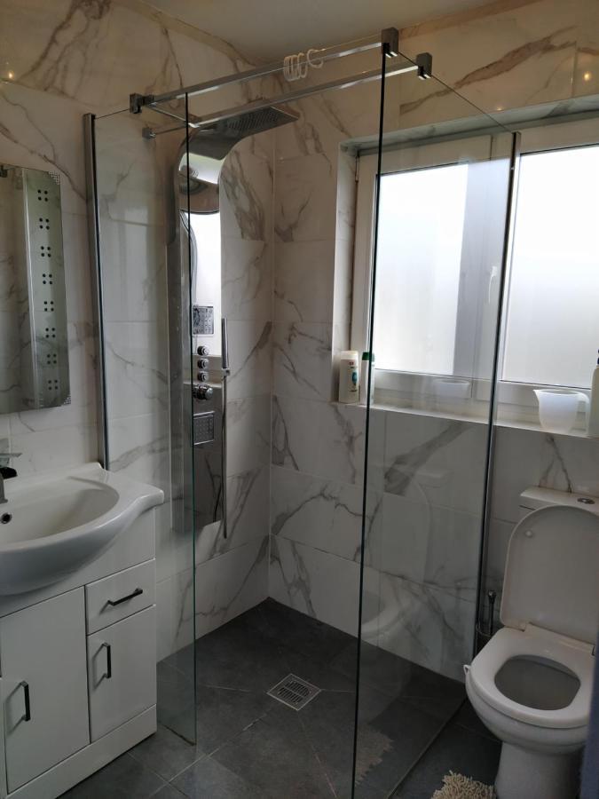 エディンバラSelf Catering Studio Flatアパートメント エクステリア 写真