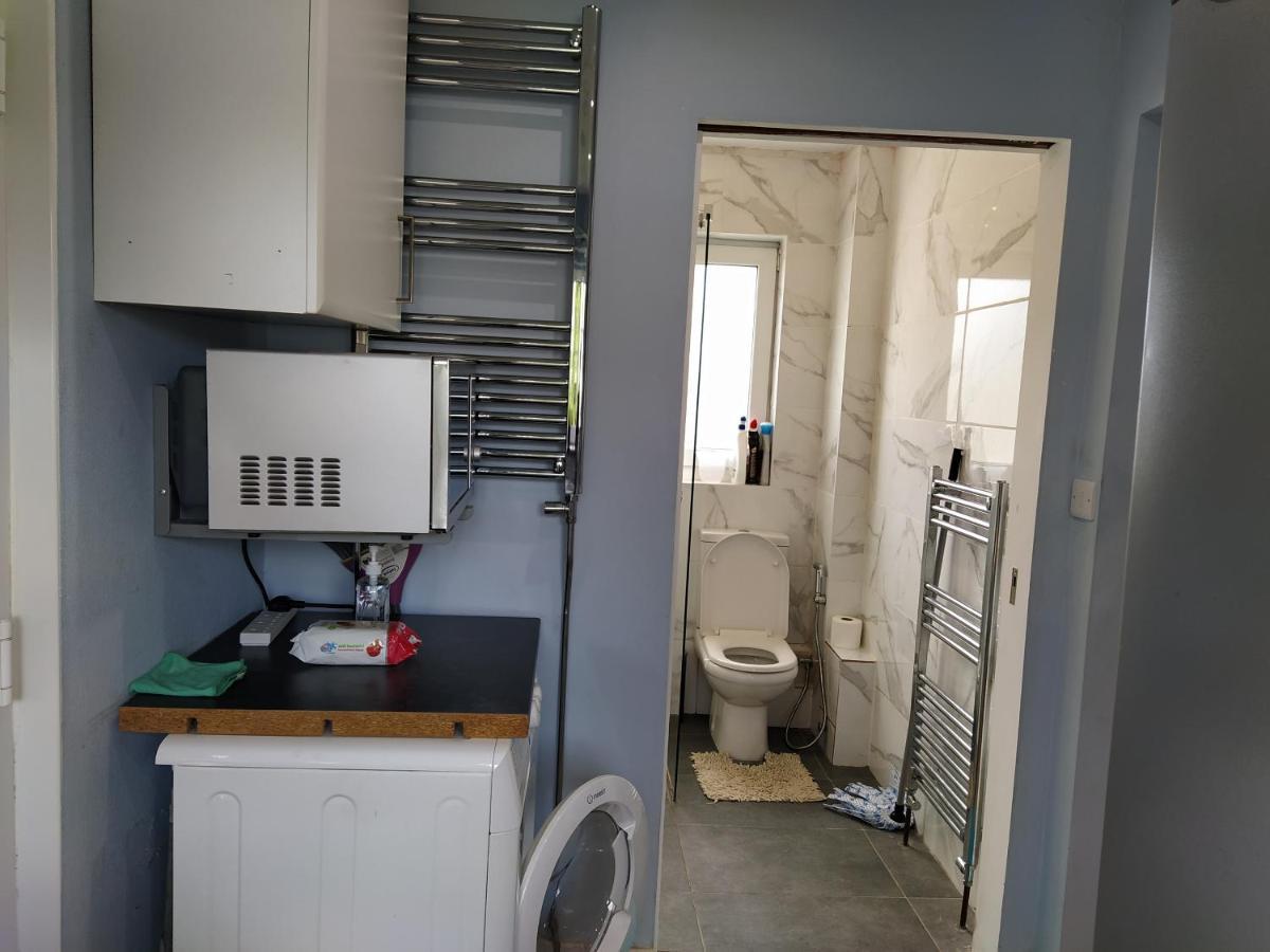 エディンバラSelf Catering Studio Flatアパートメント エクステリア 写真
